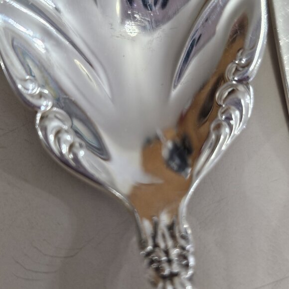 3pc Oneida SILVER ARTISTRY Serving Set teaspoon & sugar spoon butter knife 1965 - Picture 9 of 14